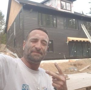 Meet your Posher, Travis